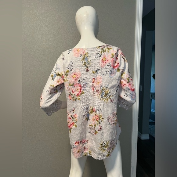 J. Jill love linen grey floral loose fit top with lace cuff sleeves V Size M - Picture 5 of 10